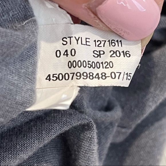 UNDER ARMOUR Gray Racerback Loose Fitting Tank Top - Picture 6 of 6